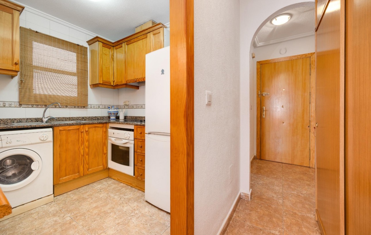 Resale - Wohnung - Torrevieja - Centro