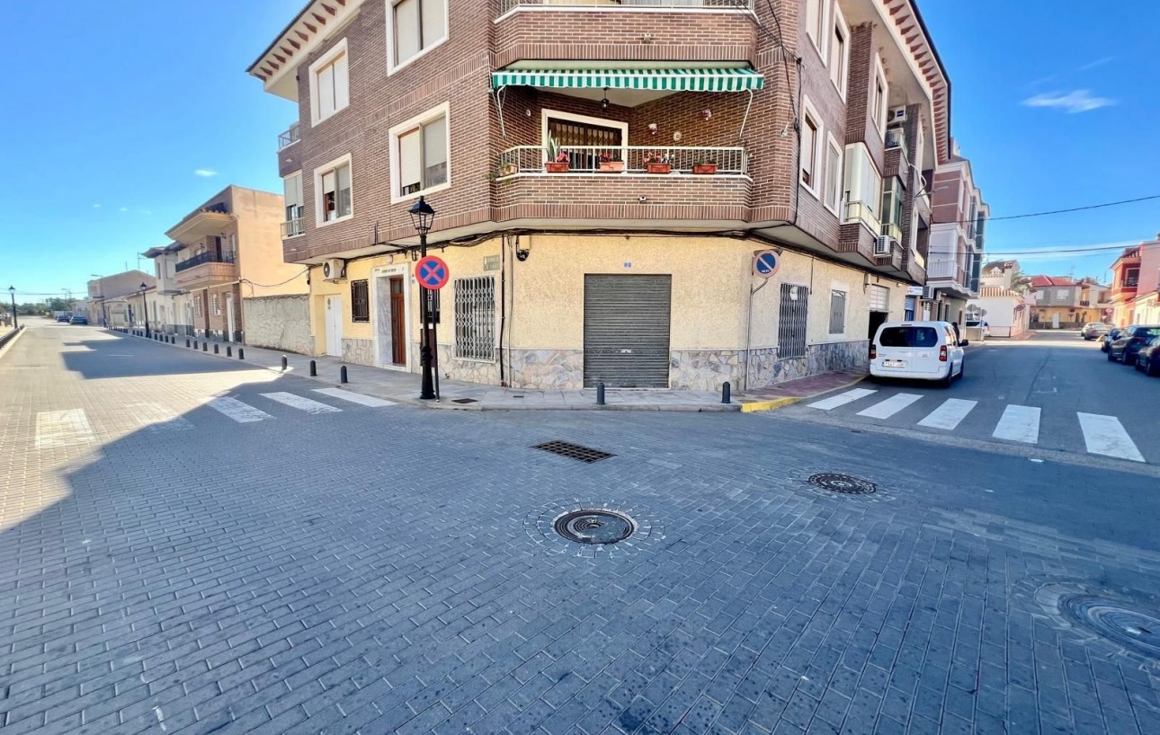 Resale - Local comercial - Jacarilla - Comunidad valenciana