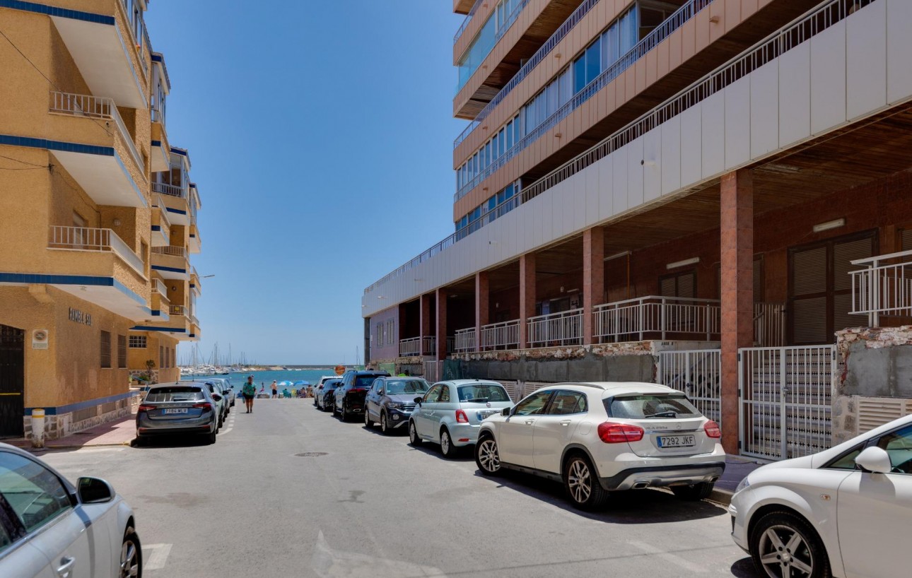 Revente - Appartement - Torrevieja - Acequion