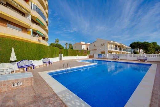 Resale - Lägenhet - Orihuela Costa - La Zenia