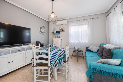 Sale - Bungalow Planta Baja - Torrevieja - La veleta