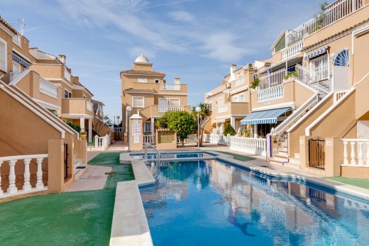 Sale - Bungalow Planta Baja - Torrevieja - La veleta