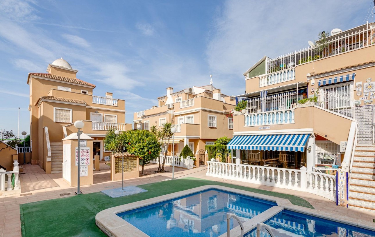 Sale - Bungalow Planta Baja - Torrevieja - La veleta