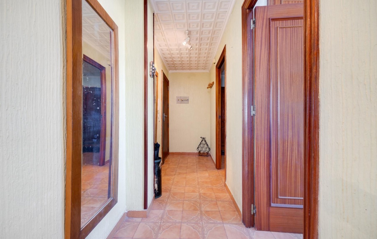 Sale - Apartment - Torrevieja - Acequion