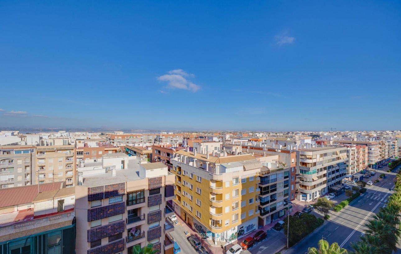 Sale - Apartment - Torrevieja - Acequion