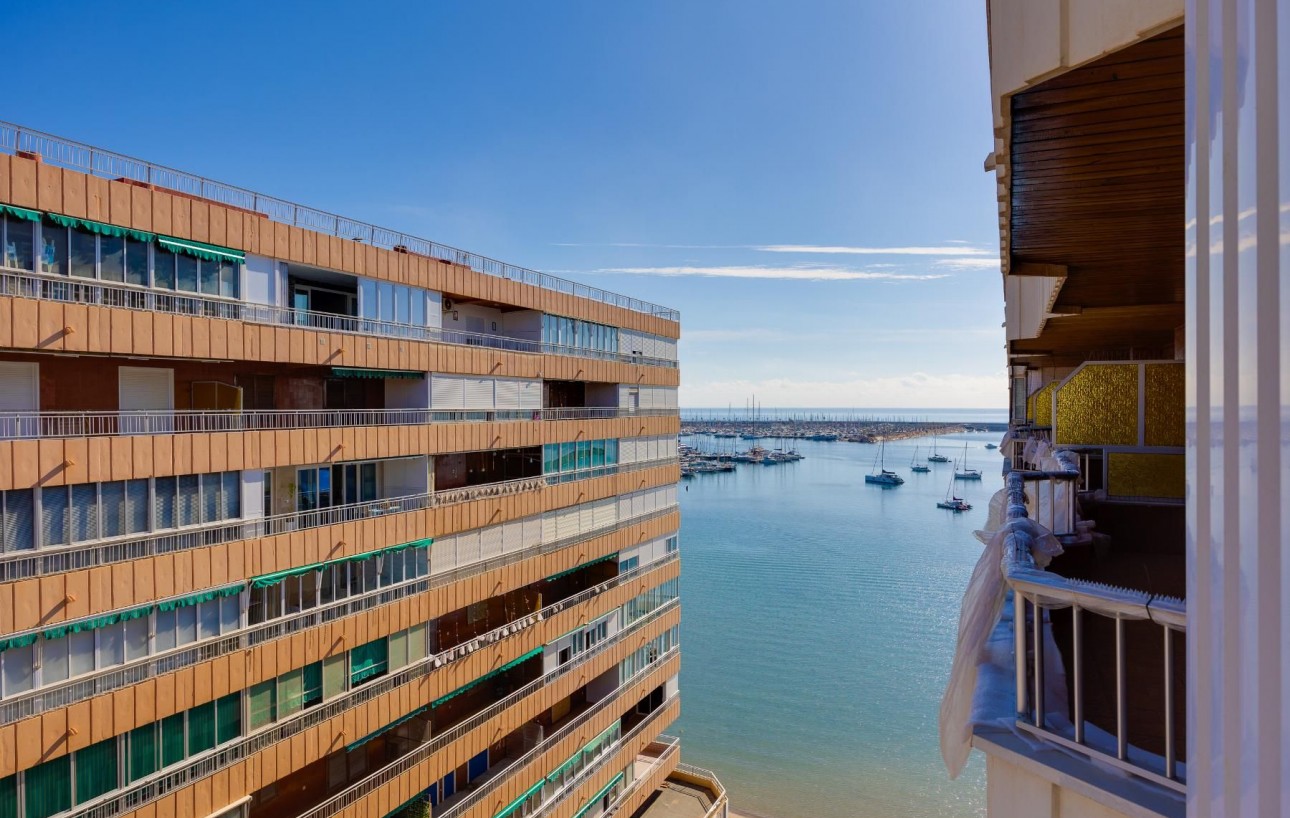 Sale - Apartment - Torrevieja - Acequion