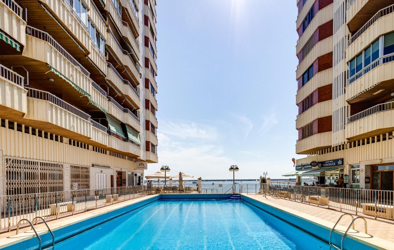 Sale - Apartment - Torrevieja - Acequion