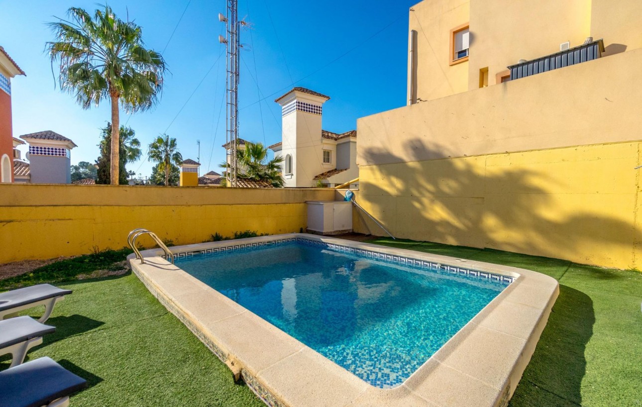 Resale - Villa - Orihuela Costa - Las Filipinas