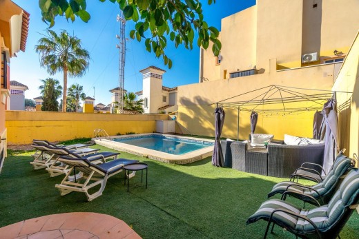 Resale - Villa - Orihuela Costa - Las Filipinas