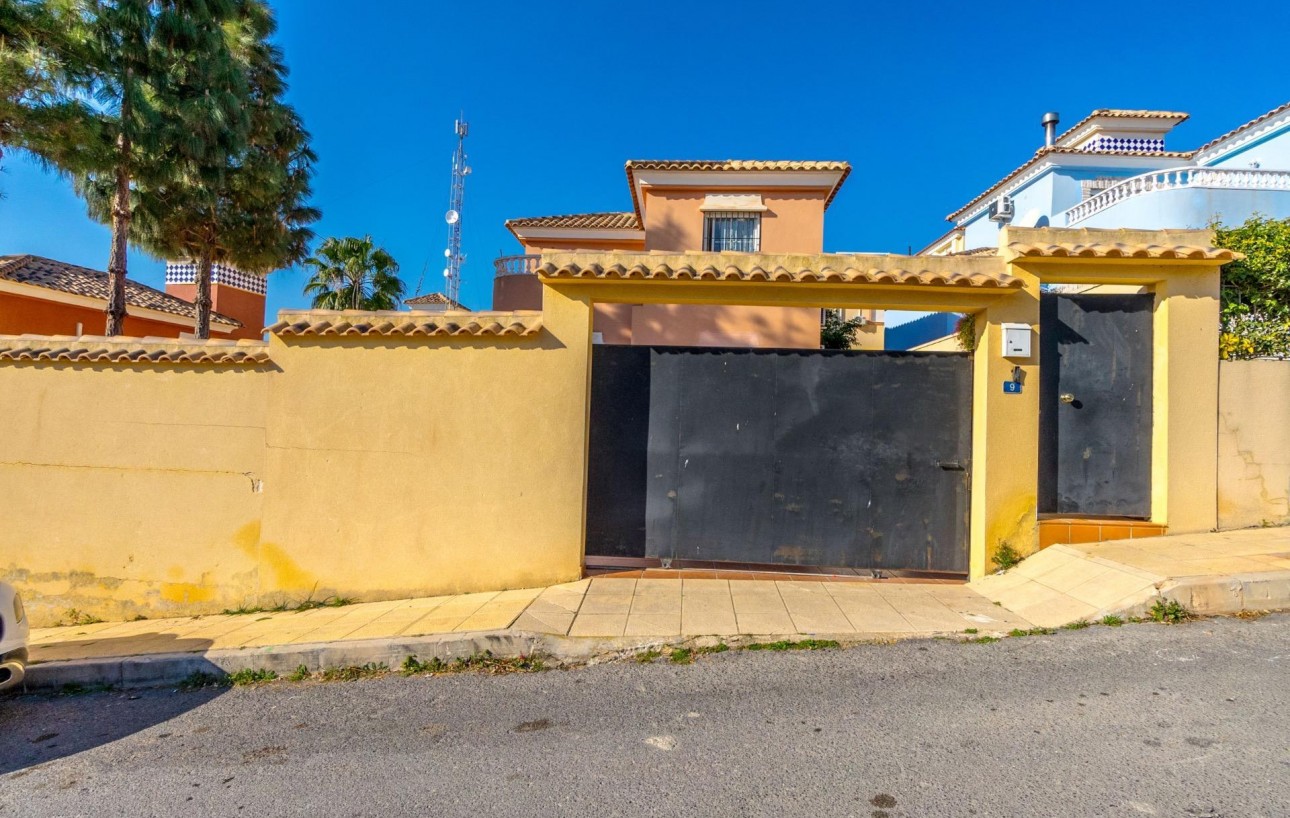 Resale - Villa - Orihuela Costa - Las Filipinas