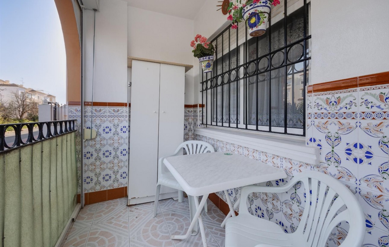 Sale - Bungalow - Torrevieja - La veleta