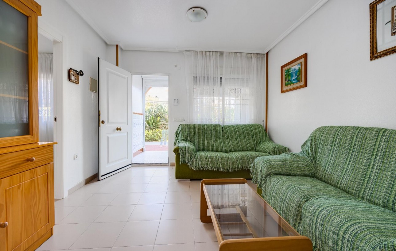 Sale - Bungalow - Torrevieja - La veleta