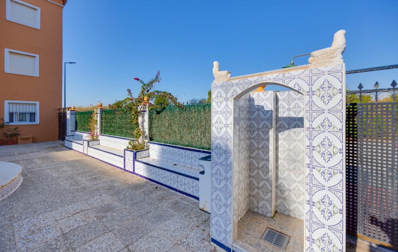 Sale - Bungalow - Torrevieja - La veleta