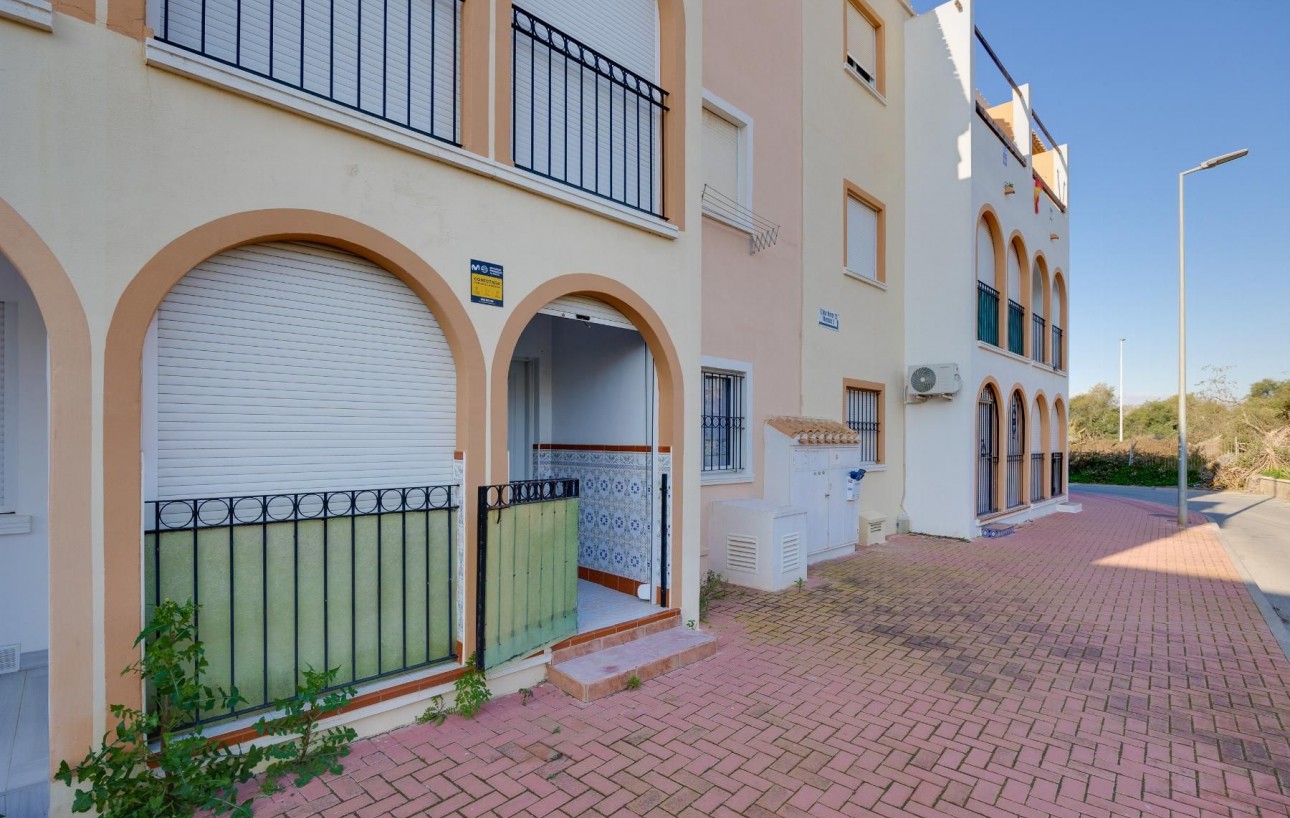 Sale - Bungalow - Torrevieja - La veleta