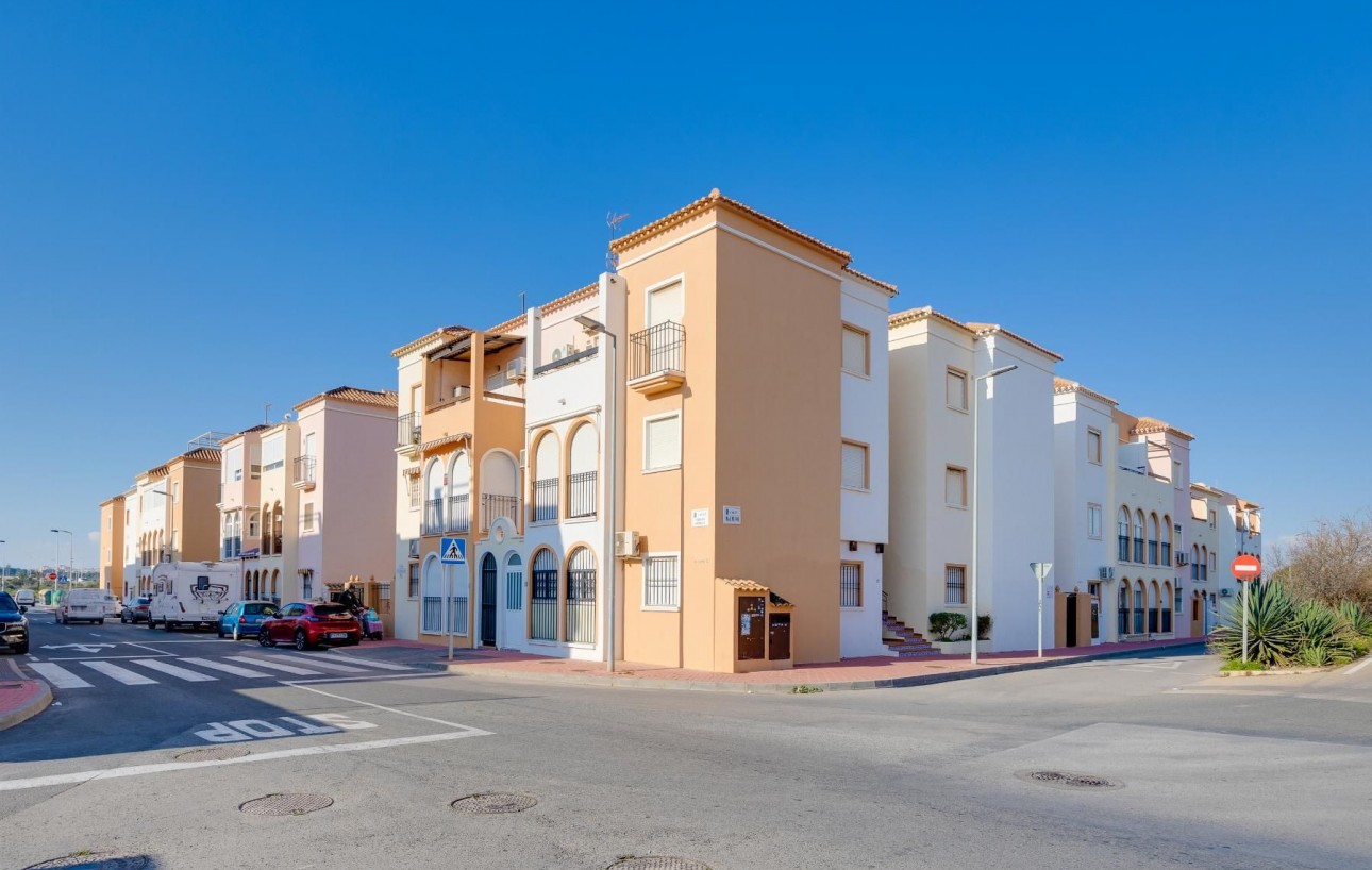 Sale - Bungalow - Torrevieja - La veleta