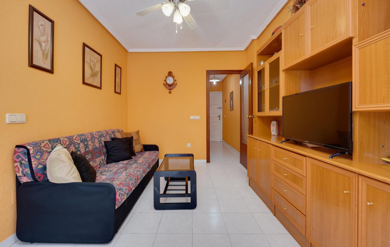 Resale - Wohnung - Torrevieja - Playa de los locos