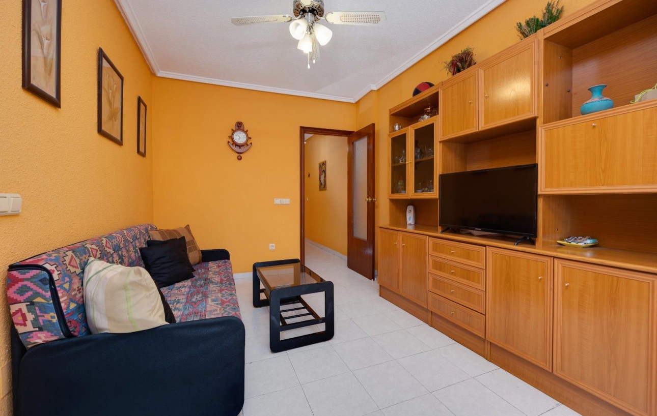 Resale - Wohnung - Torrevieja - Playa de los locos