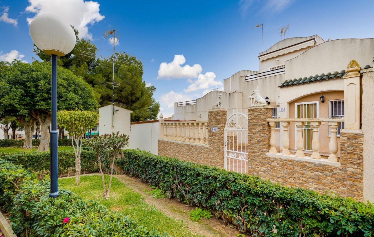 Resale - Casa - Torrevieja - Los Balcones - Los Altos del Edén