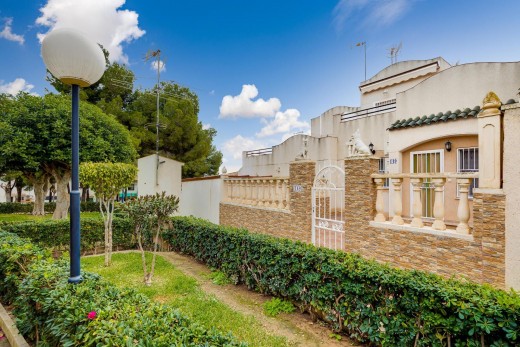 Resale - Casa - Torrevieja - Los Balcones - Los Altos del Edén