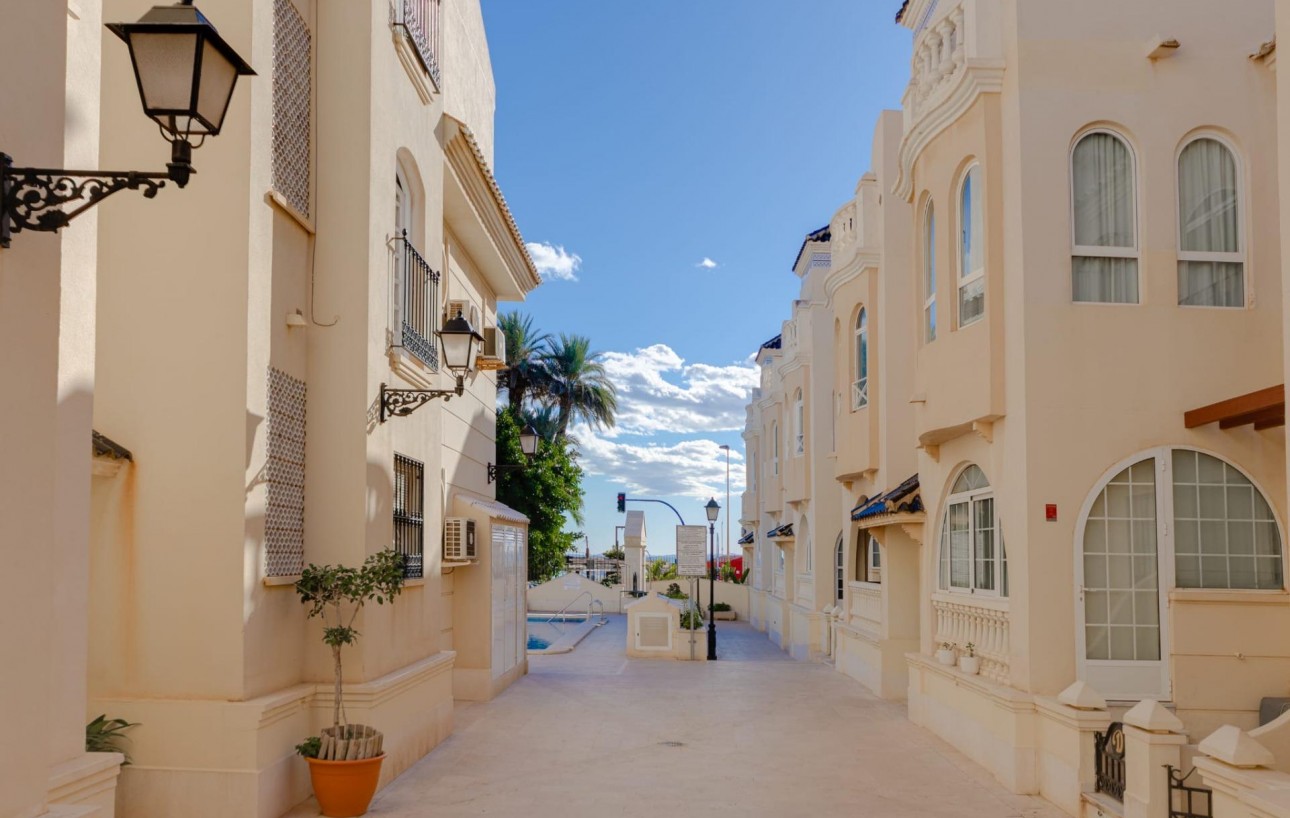 Sale - Apartment - Torrevieja - Los Frutales