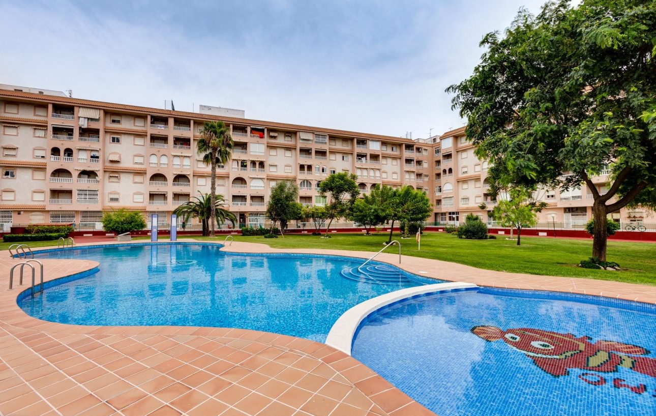 Sale - Penthouse - Torrevieja - Centro