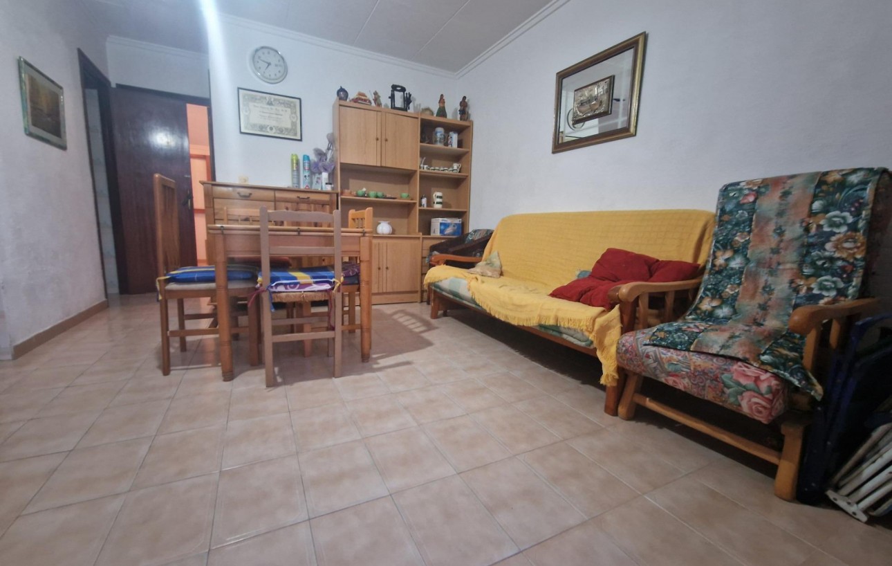 Sale - Bungalow Planta Alta - Torrevieja - Playa de los Naufragos