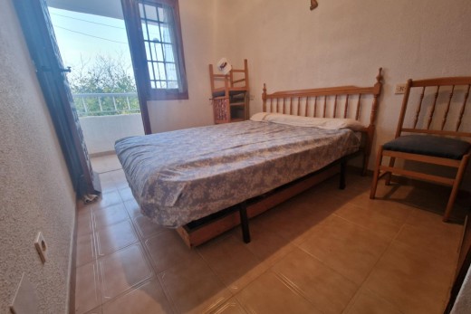 Sale - Bungalow Planta Alta - Torrevieja - Playa de los Naufragos