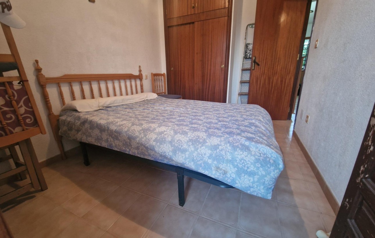 Sale - Bungalow Planta Alta - Torrevieja - Playa de los Naufragos