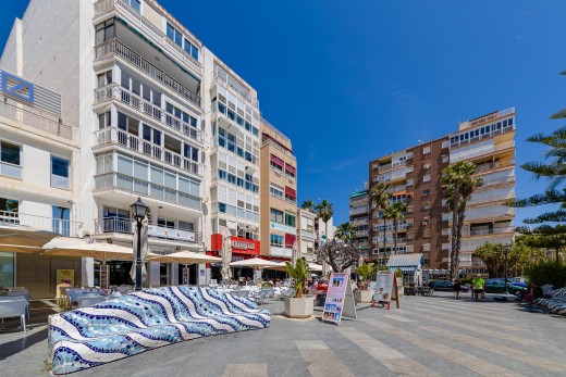 Sale - Apartment - Torrevieja - Centro