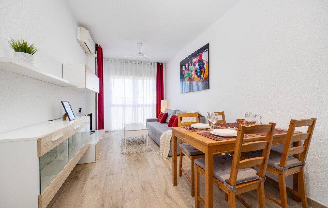 Sale - Apartment - Torrevieja - Playa de los locos