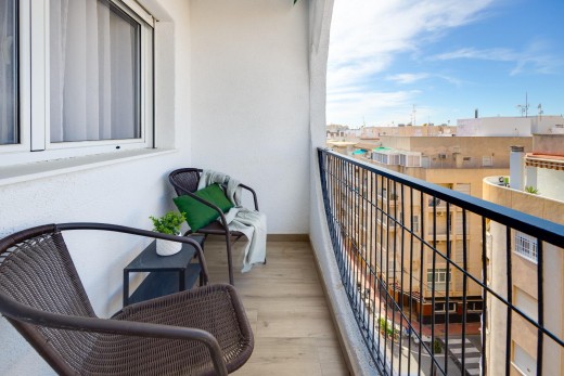 Sale - Apartment - Torrevieja - Playa de los locos