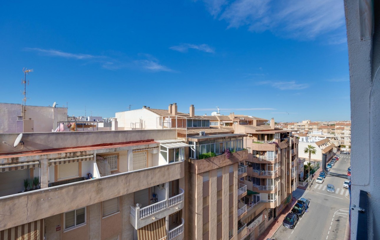 Sale - Apartment - Torrevieja - Playa de los locos