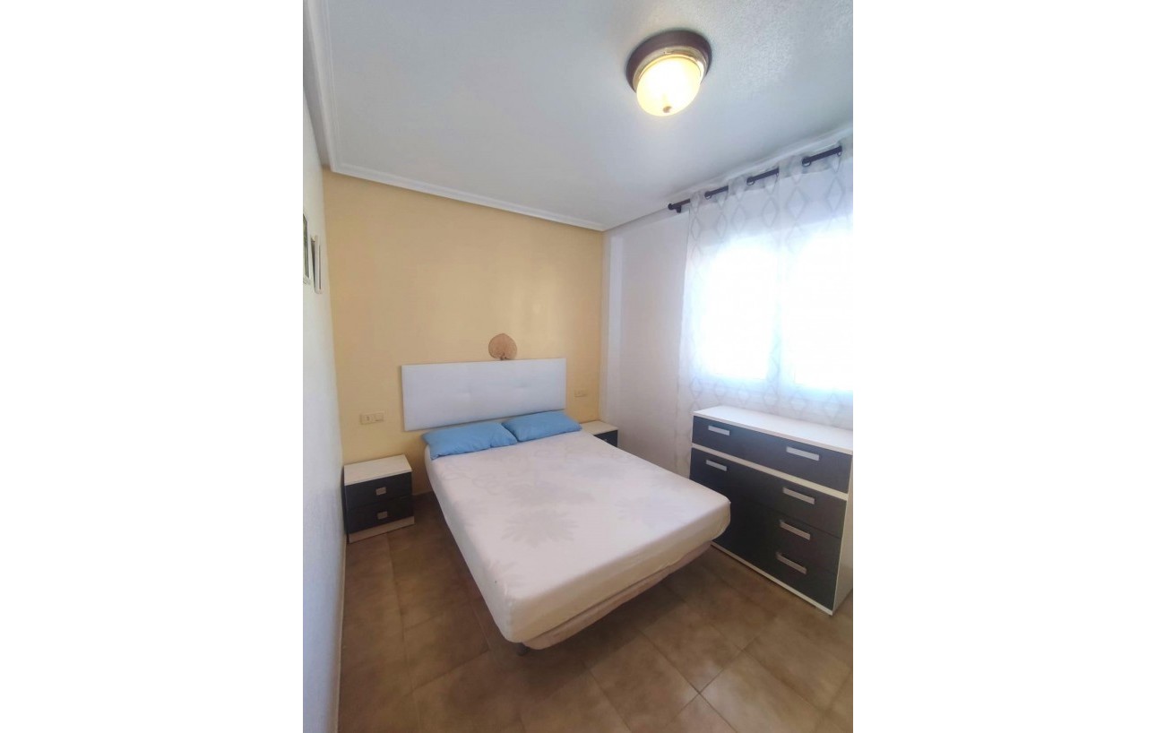 Sale - Bungalow Planta Alta - Torrevieja - Nueva Torrevieja