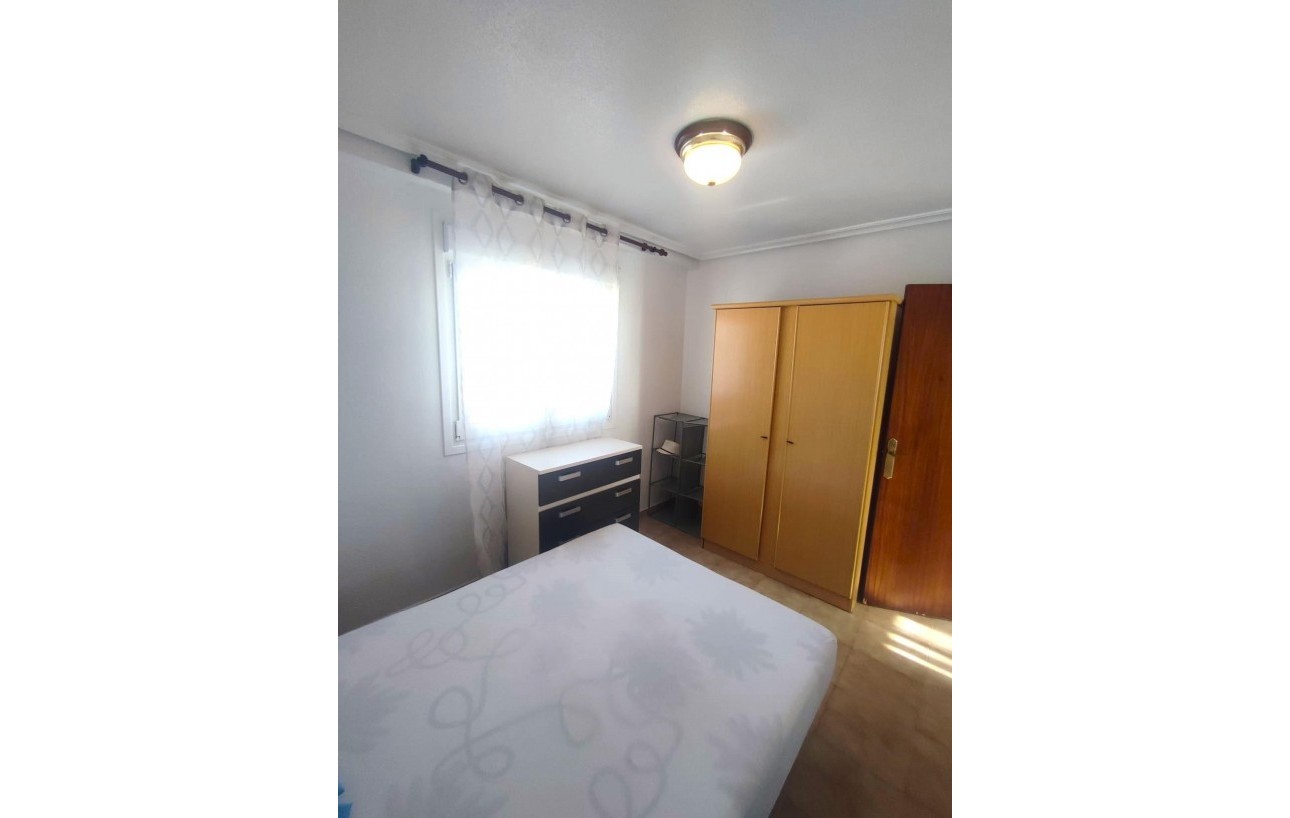 Sale - Bungalow Planta Alta - Torrevieja - Nueva Torrevieja