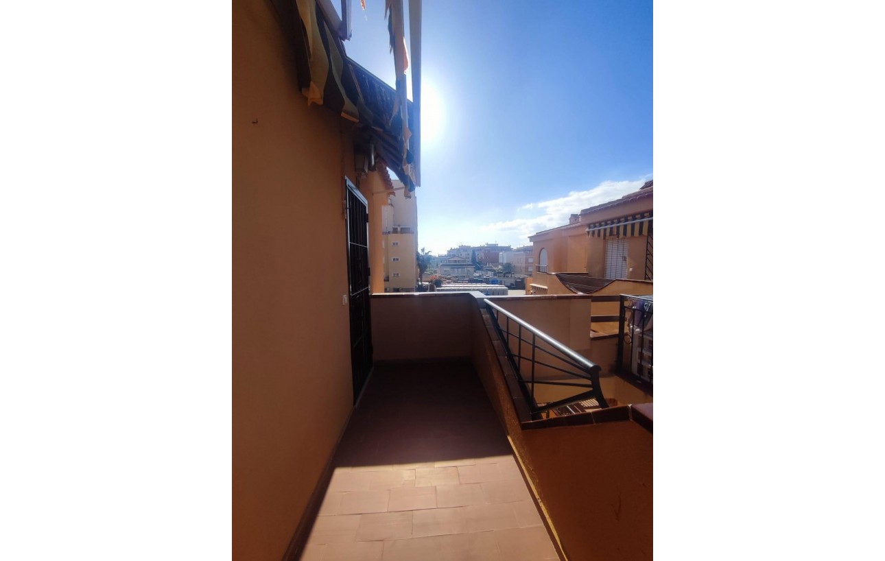 Sale - Bungalow Planta Alta - Torrevieja - Nueva Torrevieja