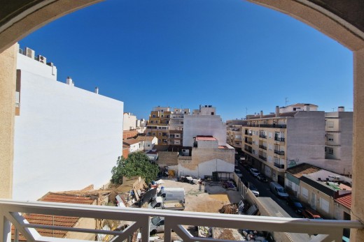 Sale - Apartment - Torrevieja - Centro