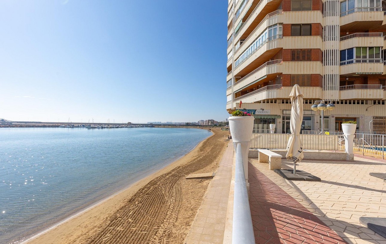 Sale - Apartment - Torrevieja - Acequion