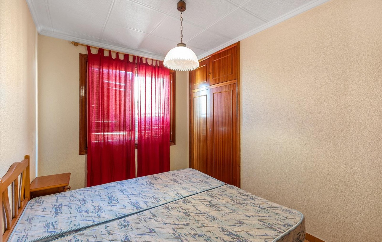 Sale - Apartment - Torrevieja - Acequion