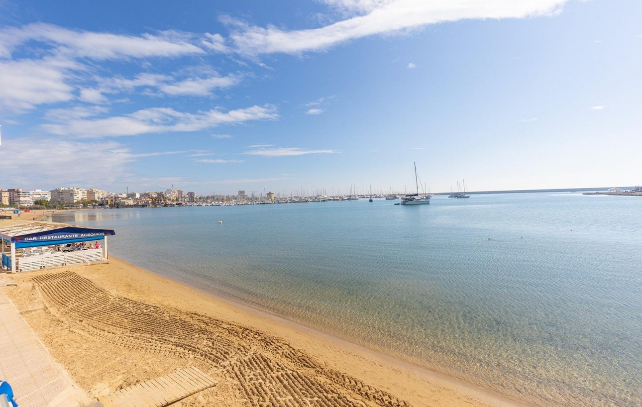 Sale - Apartment - Torrevieja - Acequion