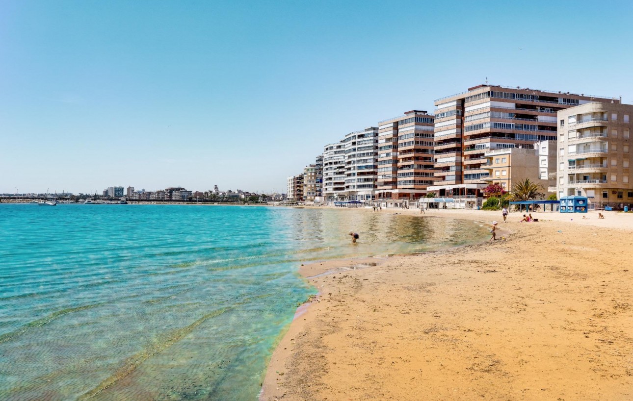 Sale - Apartment - Torrevieja - Acequion