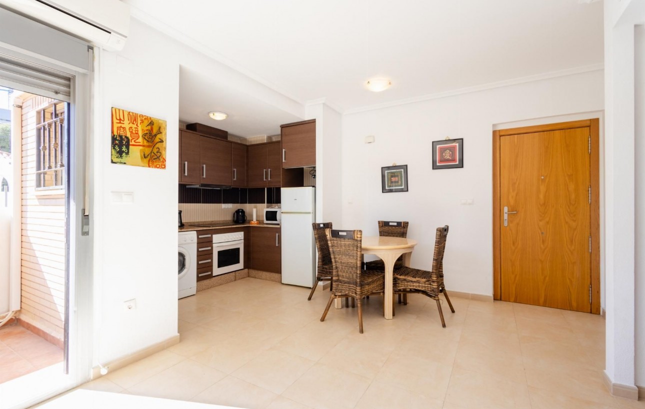 Sale - Apartment - Torrevieja - Punta prima