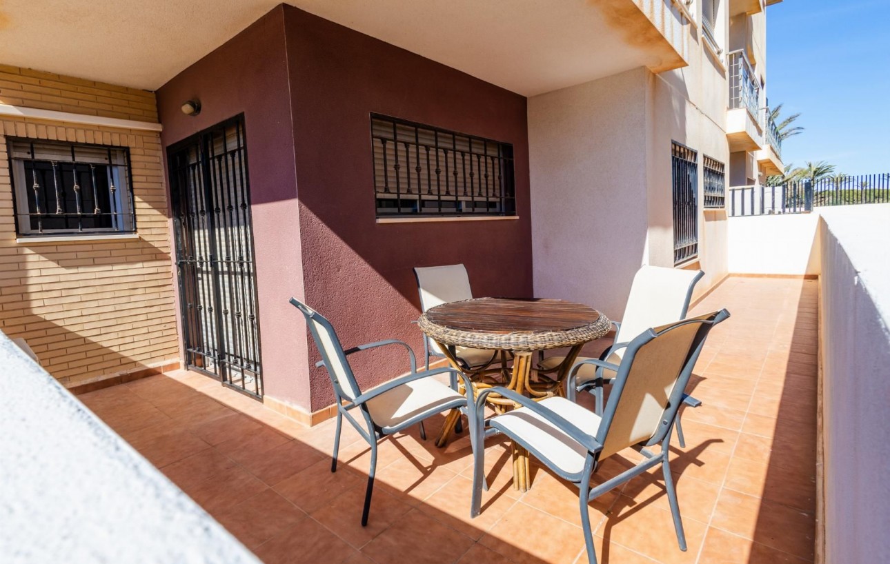 Sale - Apartment - Torrevieja - Punta prima