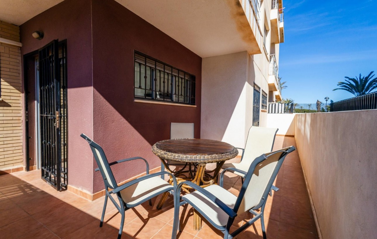 Sale - Apartment - Torrevieja - Punta prima