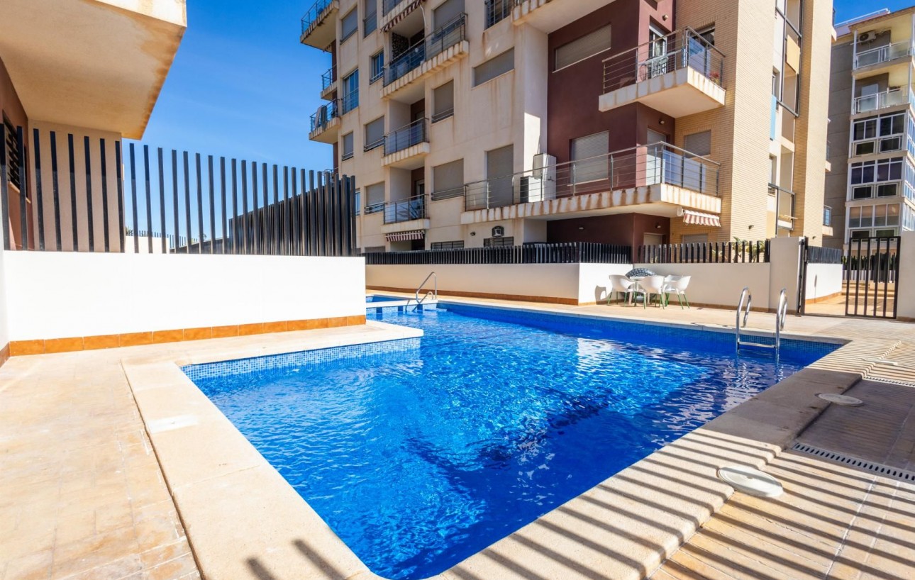 Sale - Apartment - Torrevieja - Punta prima