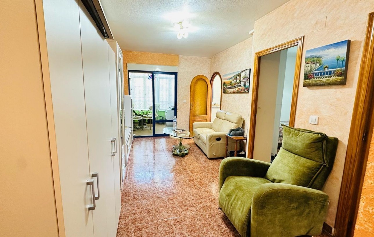 Sale - Apartment - Torrevieja - Estacion de autobuses