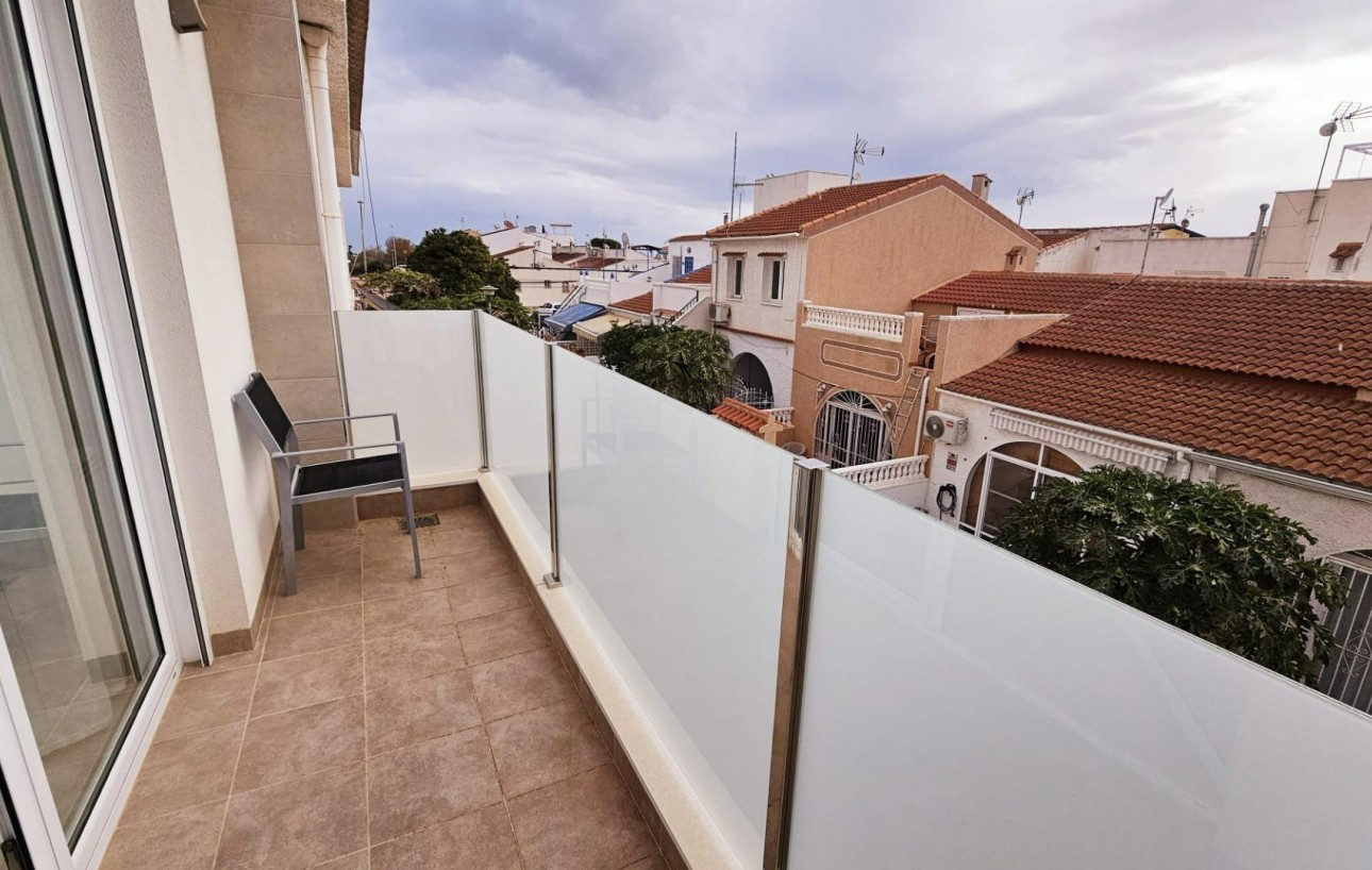 Venta - Casa Tipo Dúplex - Torrevieja - La siesta