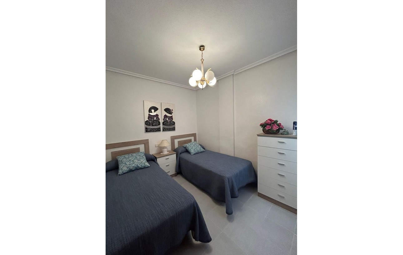 Sale - Apartment - Torrevieja - Acequion