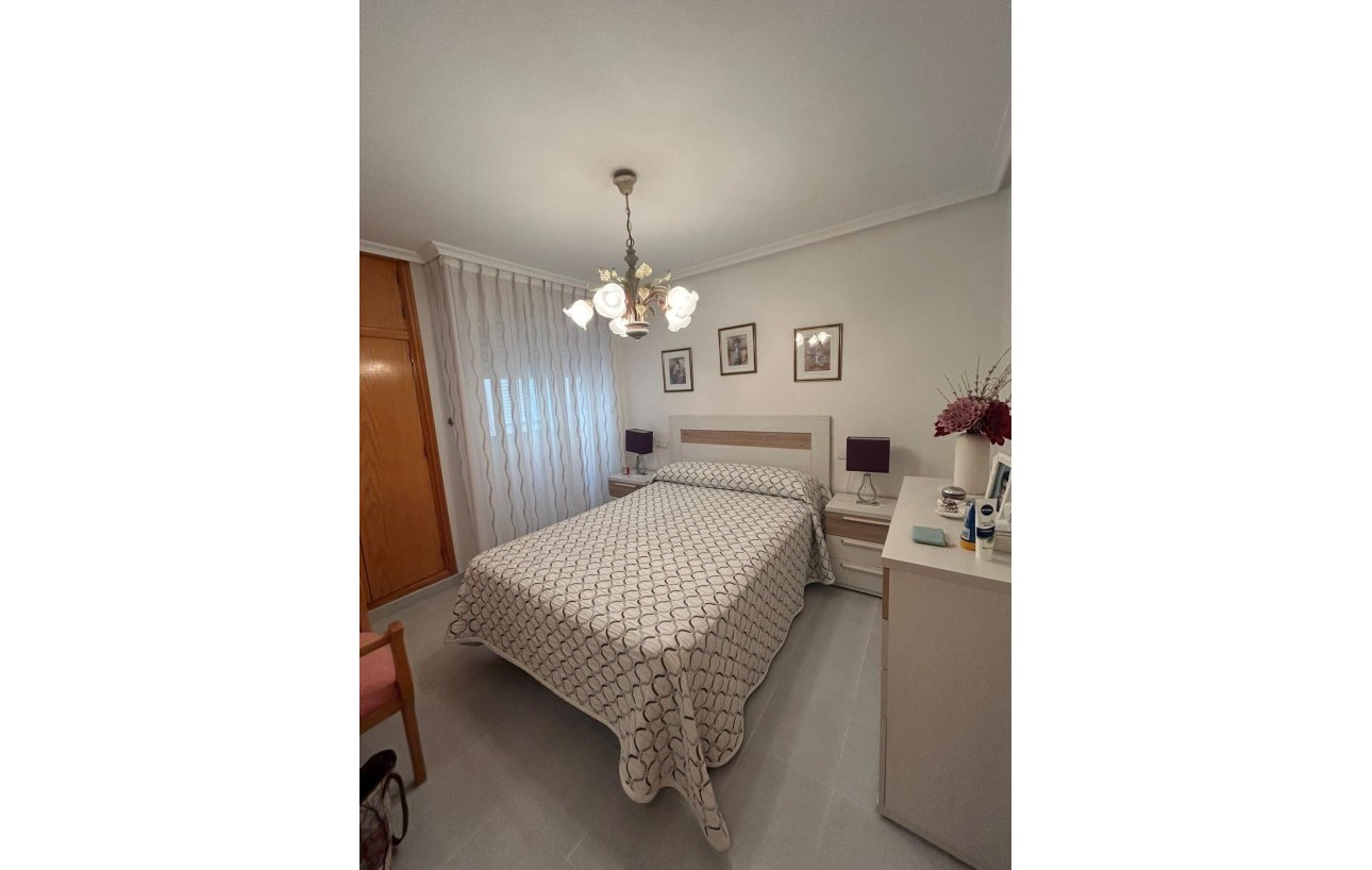 Sale - Apartment - Torrevieja - Acequion