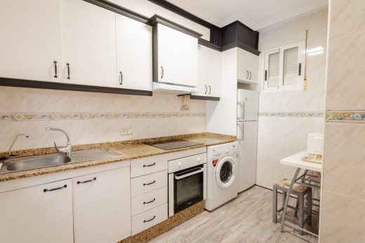 Sale - Apartment - Torrevieja - Centro