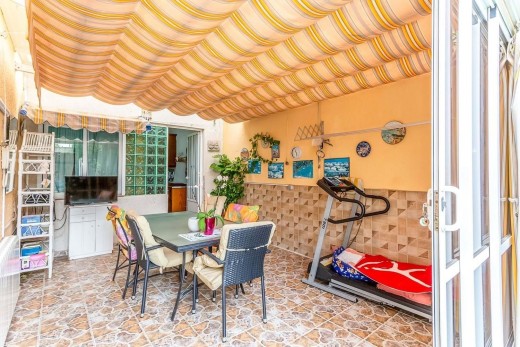 Resale - Chalet - Orihuela Costa - Los Almendros-La Florida